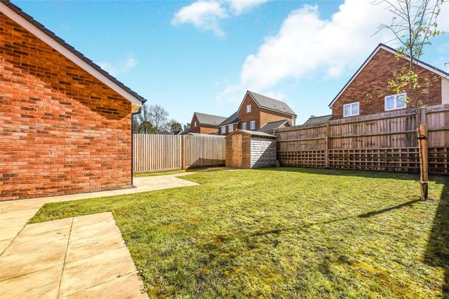 3, Dartford Rise, Hampshire photo 3