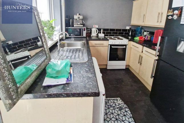 6, St. Stephens Drive, Pencoed photo 4