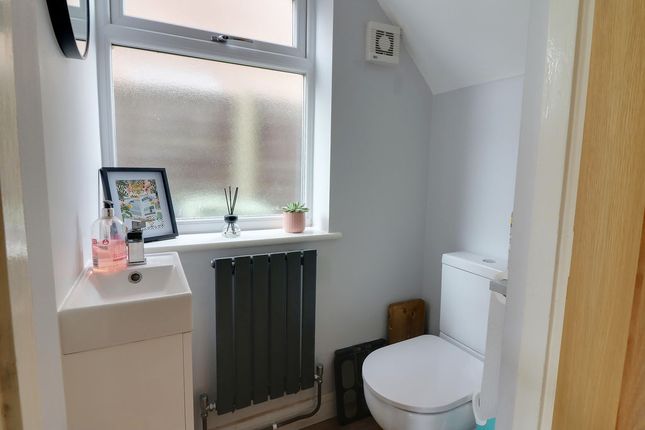 74, Winterslow Drive, Havant photo 4