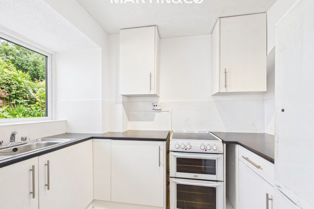 22, Celia Crescent, Ashford photo 3