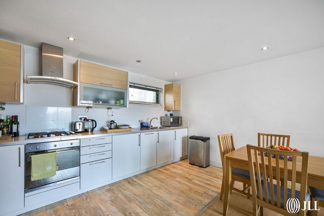 Thumbnail Flat for sale in Watersmeet Place, Green Lanes