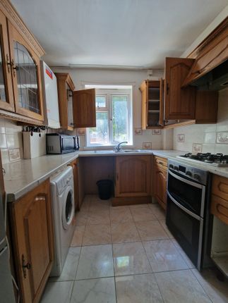 Thumbnail Flat to rent in Thurtle Road, London