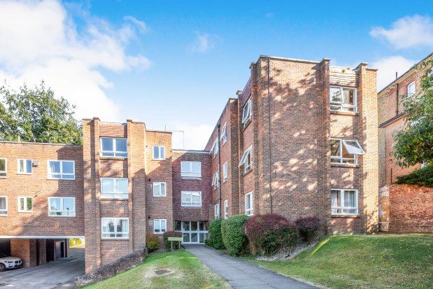Thumbnail Flat to rent in Harvey Lodge, Guildford
