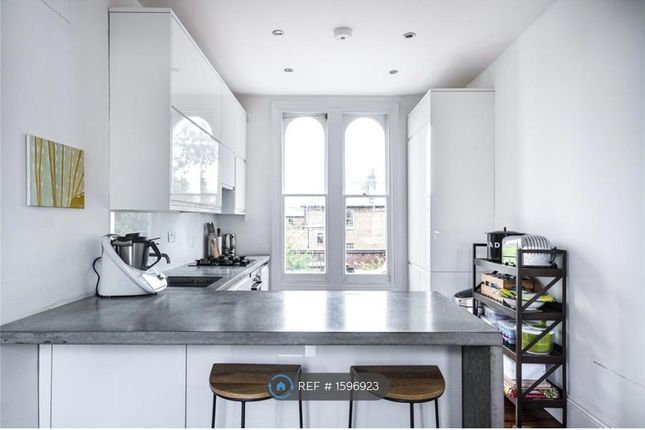 Thumbnail Maisonette to rent in Cleveland Road, London