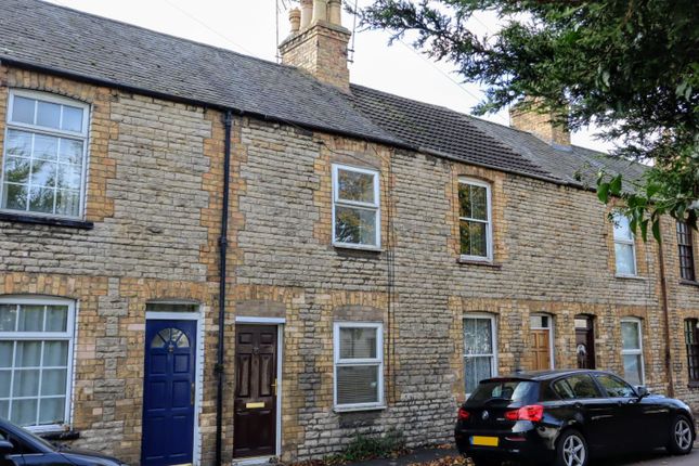 Thumbnail Terraced house to rent in Radcliffe Road, Stamford, Lincolnshire