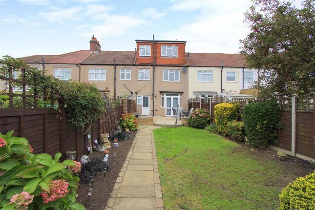 Thumbnail Terraced house for sale in Buxton Crescent, North Cheam, Sutton