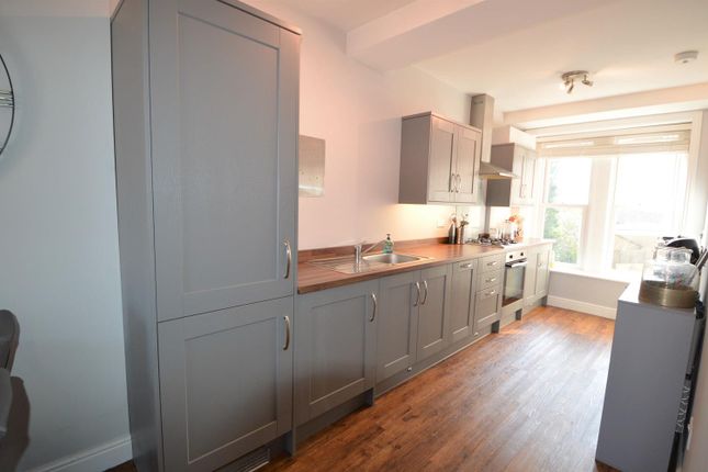 Flat to rent in The Broadway, Crowborough