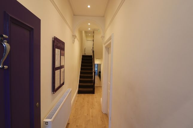 51VICRDS, Victoria Road South, Portsmouth photo 5