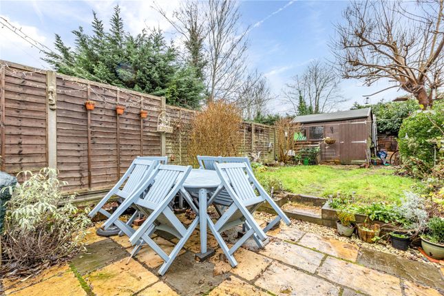 46, Alexandra Road, Surrey photo 3