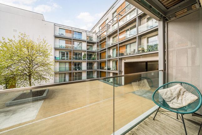 93 Southstand Apartments, Highbury Stadium Square, London photo 4