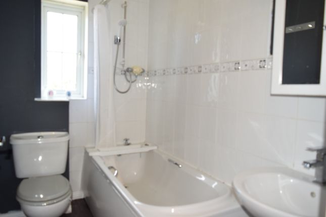 104, Blackburn photo 5
