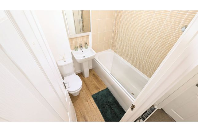 Town house for sale in Langdon Road, Swansea