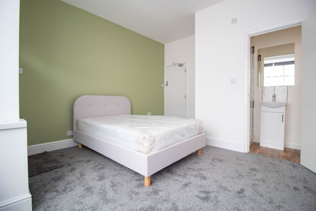 Shared accommodation to rent in Denison Street, Beeston, Nottingham