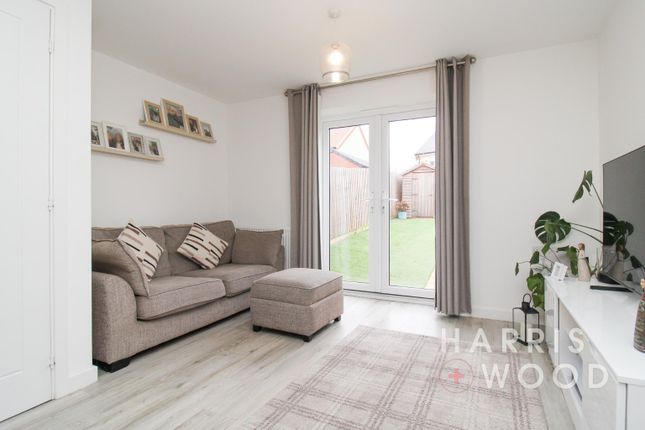 10, Yarrow Close, Ipswich photo 3