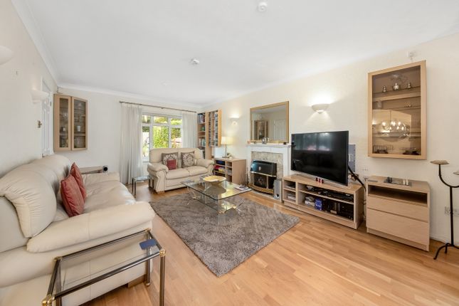 Thumbnail Detached house for sale in Barnards Place, South Croydon, Surrey