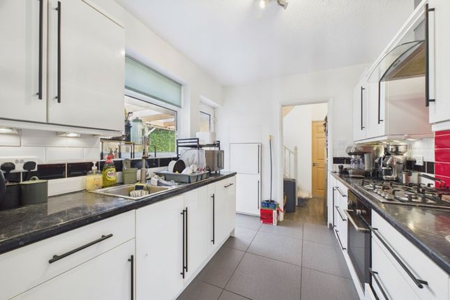 3, Rosecroft Way, Reading photo 3