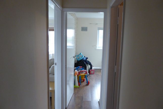 Flat for sale in High Street, Langley, Slough