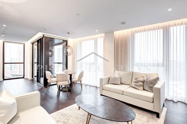 Flat to rent in Thornes House, The Residence, Nine Elms