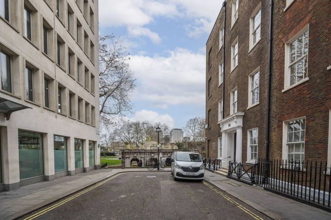 Flat for sale in Buckingham Street, The Strand, London