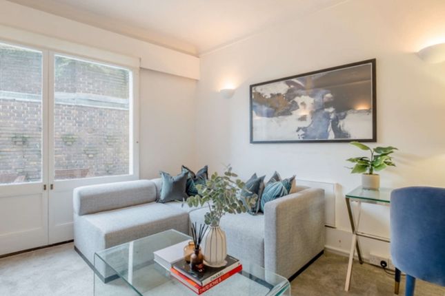 Thumbnail Flat to rent in Park Road, London