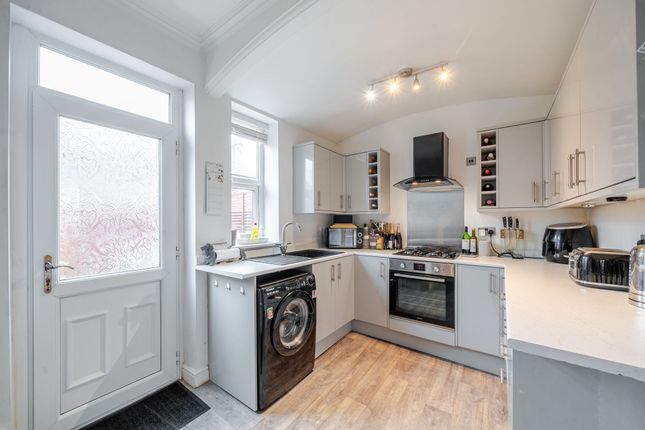 11 Baldwin Street, Harrogate photo 2
