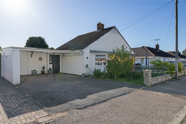 2-bed house on 28, Elizabeth Avenue, Aldwick, Bognor Regis, £325,000