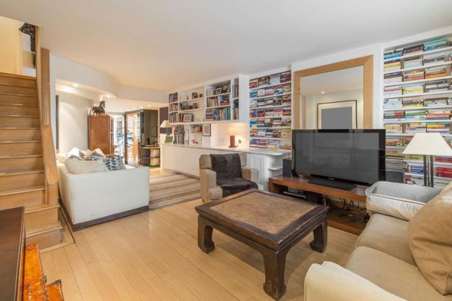 Image of 23 Battersea Church Road, London, SW11 3LY
