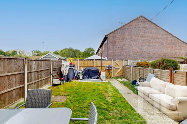 5 Mercury Close, Crawley photo 3
