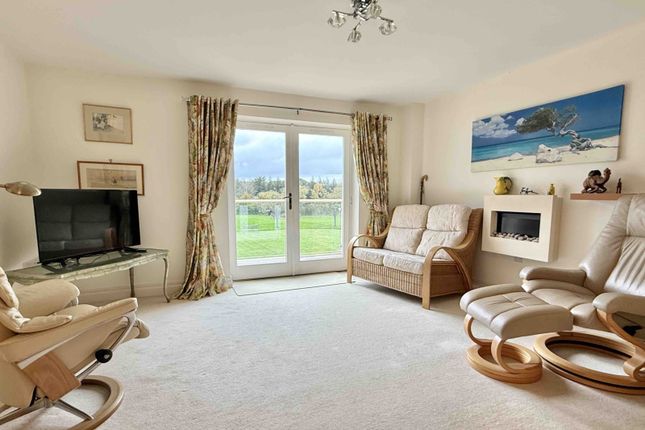 5 Kingfisher House, 4 Waterside Close, Ringwood photo 3