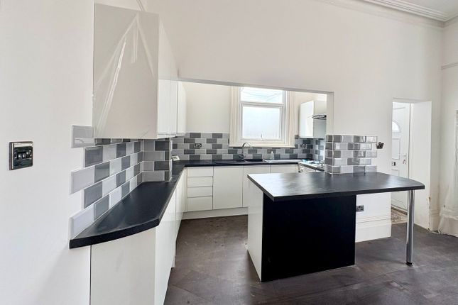 46, London Road, Bexhill-on-Sea photo 2