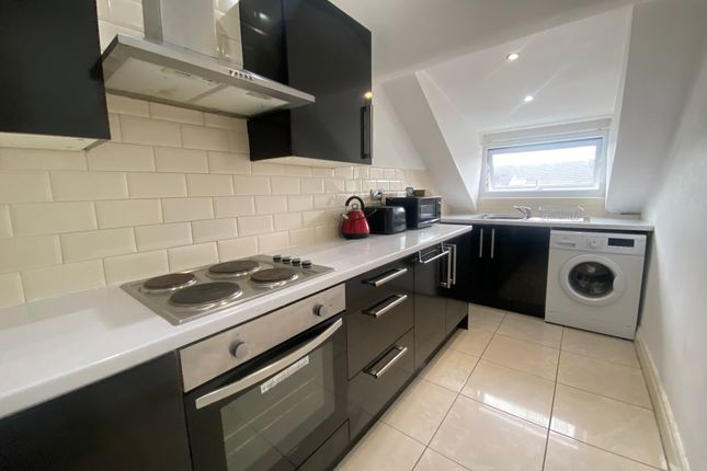 Flat to rent in Geneva Road, Liverpool