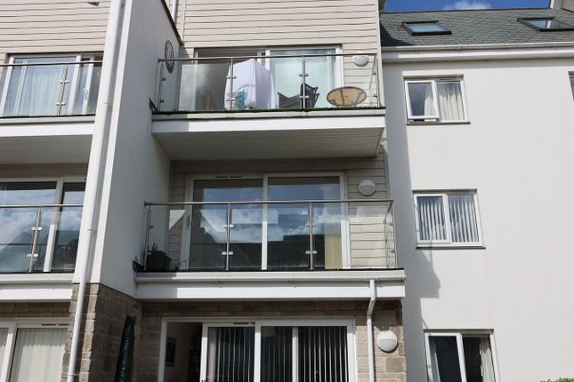2-bed flat on Alexandra Road, St Austell, £155,000