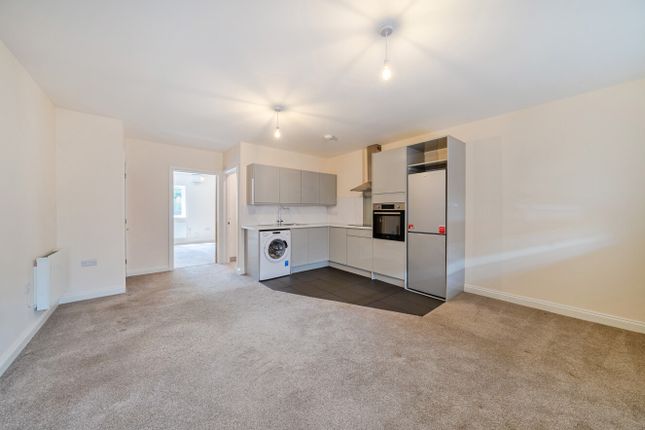 Flat 7, Branksome Chambers,, Branksomewood Road, Hampshire photo 4