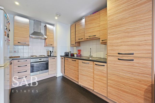 (Shared Ownership) 37 Montgomery House, Taywood Road, Northolt photo 3