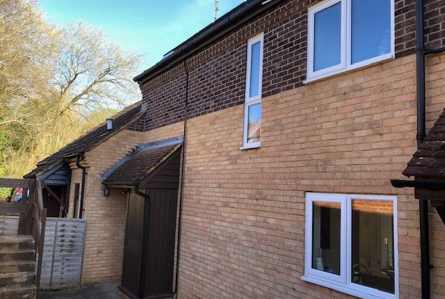 Terraced house to rent in The Camellias, Banbury