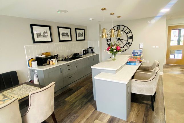 30, Stanley Place, Garstang photo 2
