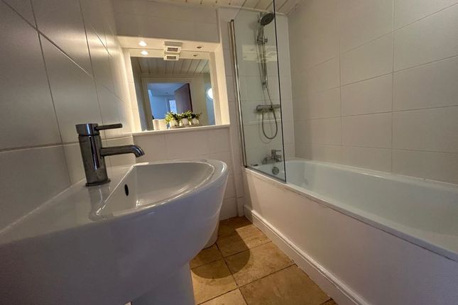 Flat 126,, The Exchange, Leicester photo 5