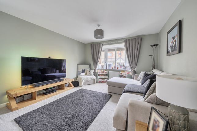 62, Beauchamp Avenue, Radstock photo 2