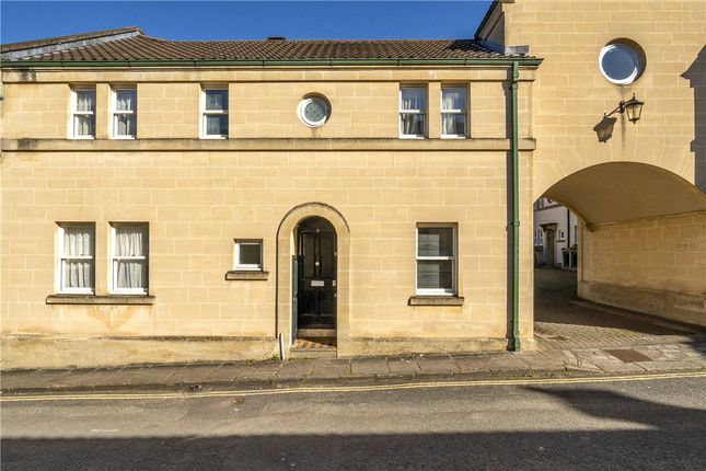 Thumbnail End terrace house to rent in Circus Mews, Bath, Somerset