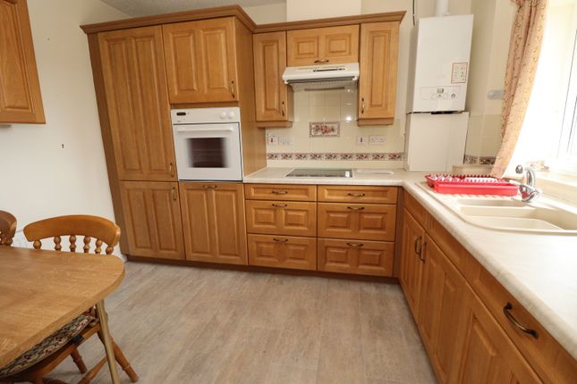 38, Minster Court, Lincoln photo 2