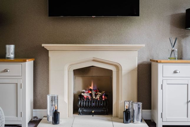 Oaklands, Swan Lane, Edenbridge photo 3