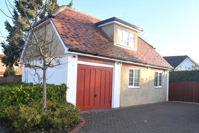 Detached house to rent in Hollycroft, Ashford Hill, Thatcham, Hampshire