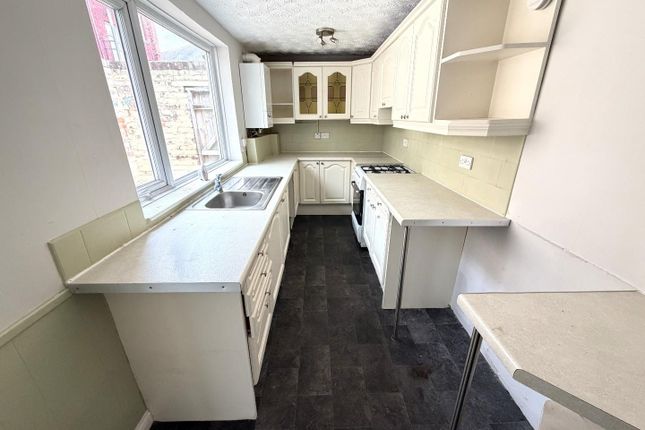 3, Grasmere Street, Hartlepool photo 3