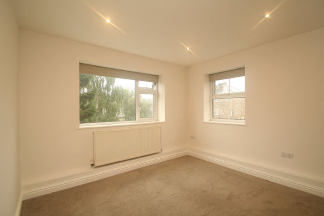 Flat 2, Carrington House, 88, Station Parade, North Yorkshire photo 5
