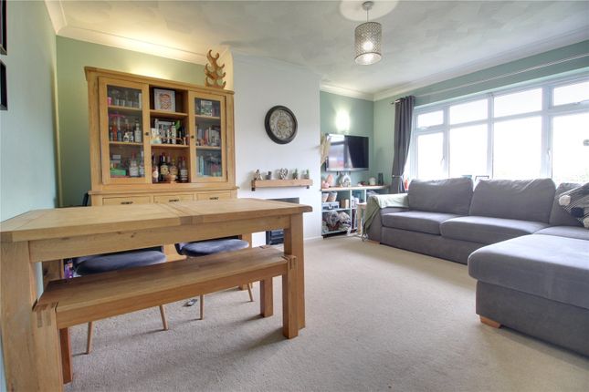 1, Burns Avenue, Fleet photo 3