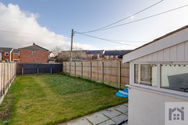 14 New Road, Chorley photo 4