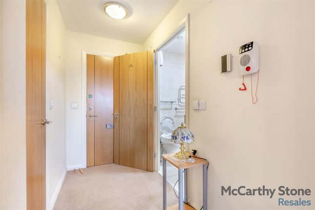 22 Hanna Court, 195-199 Wilmslow Road, Wilmslow photo 2