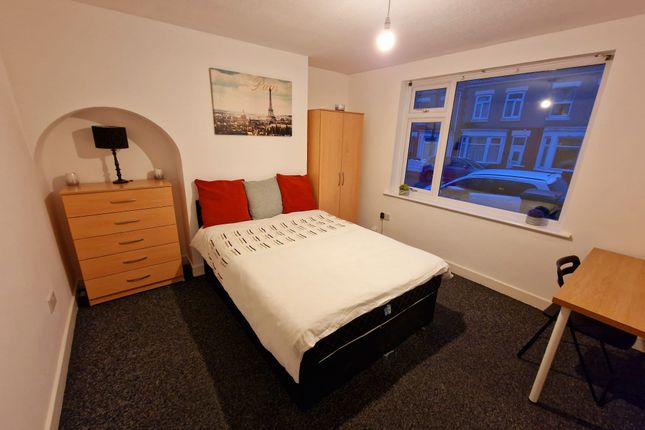 16, Dugdale Road, Coventry photo 3