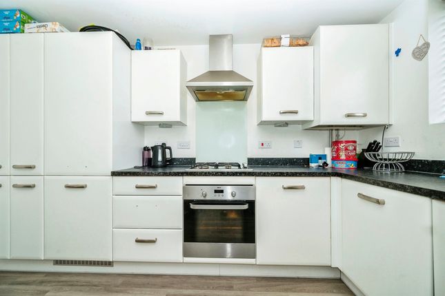 Semi-detached house for sale in Skipper Close, Hemel Hempstead