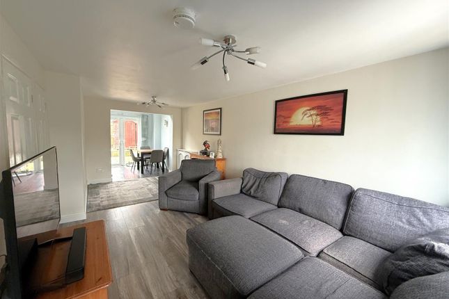 61, Southfield Avenue, Weymouth photo 2